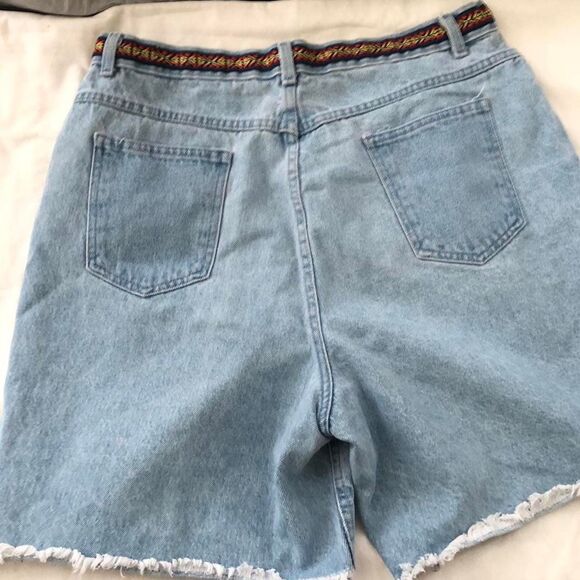 90s vintage plus size High-waist light blue denim jean Faded Glory Aztec shorts - Picture 2 of 8